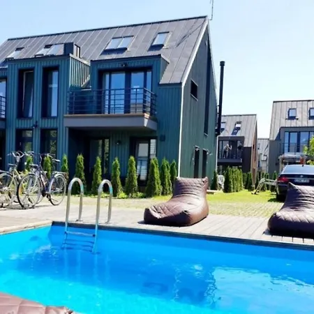 Family Studio Vaivorykste Palanga Exterior photo